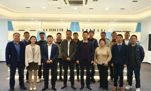 宇航工業(yè)交換機(jī)2024第四季度會(huì)成功召開!共謀發(fā)展,迎接2025新篇章!